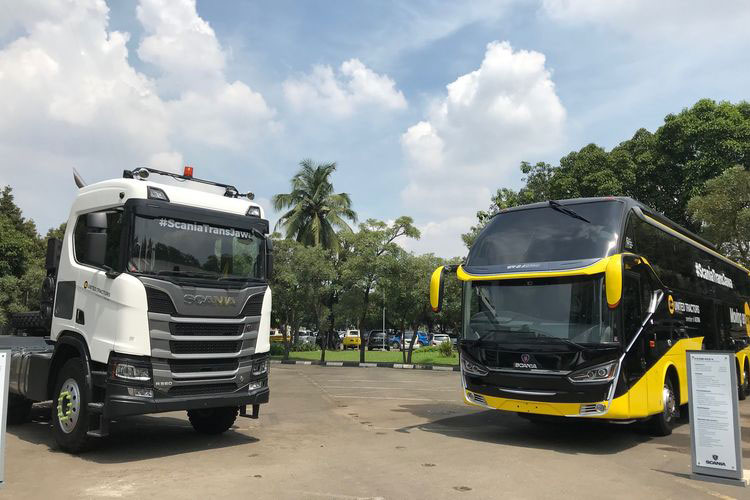 Truk dan bus Indonesia Scania dari United Tractor.jpg